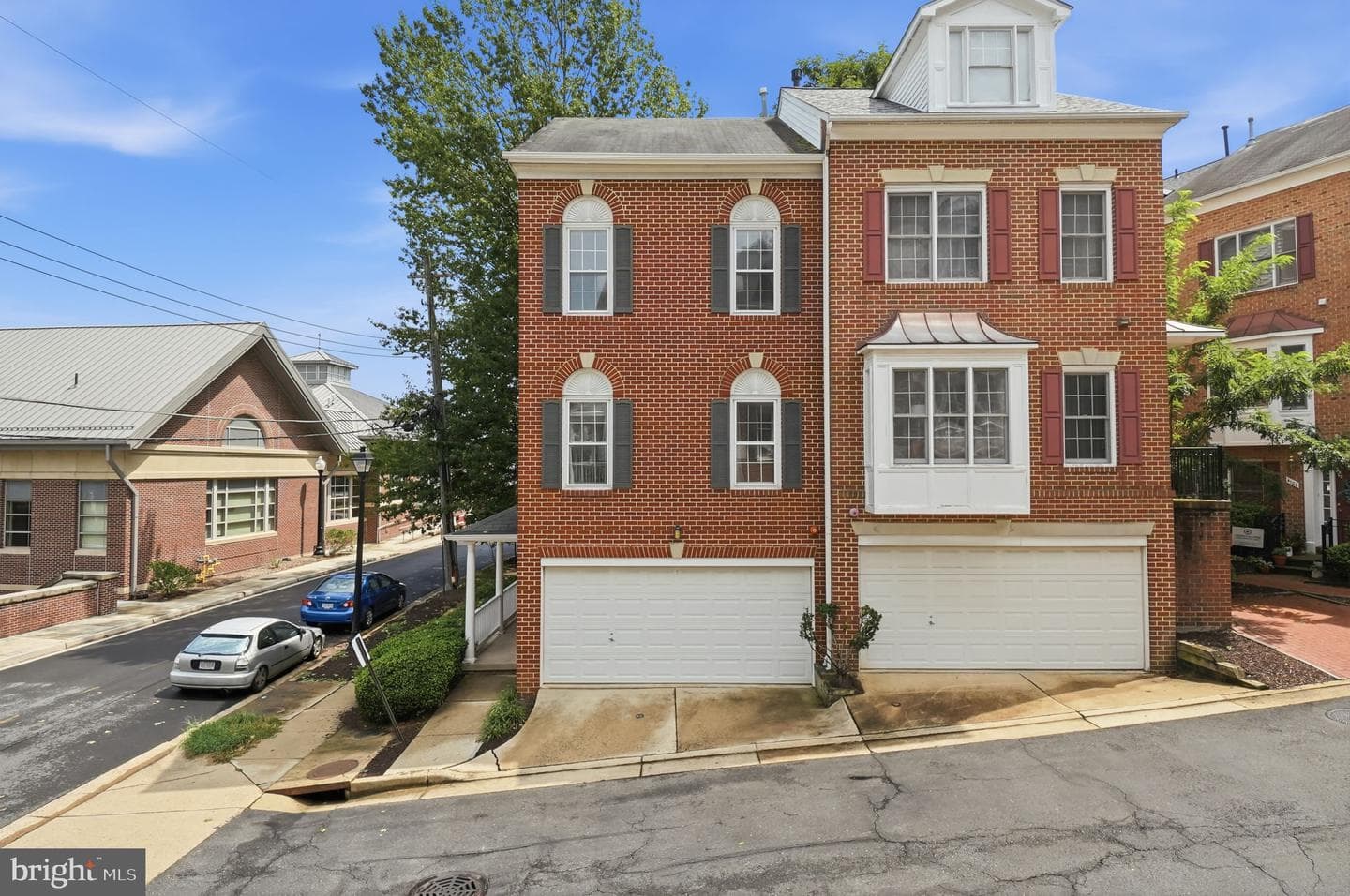 4096 21st Rd N, Arlington, VA 22207-3168, United States