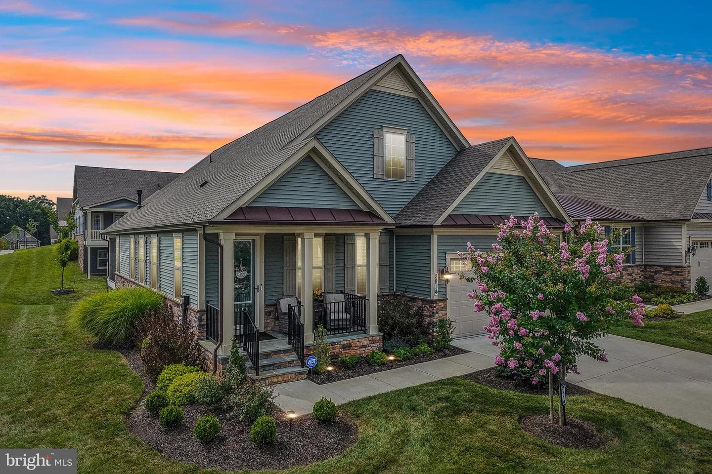 2814 CAMOMILE DRIVE