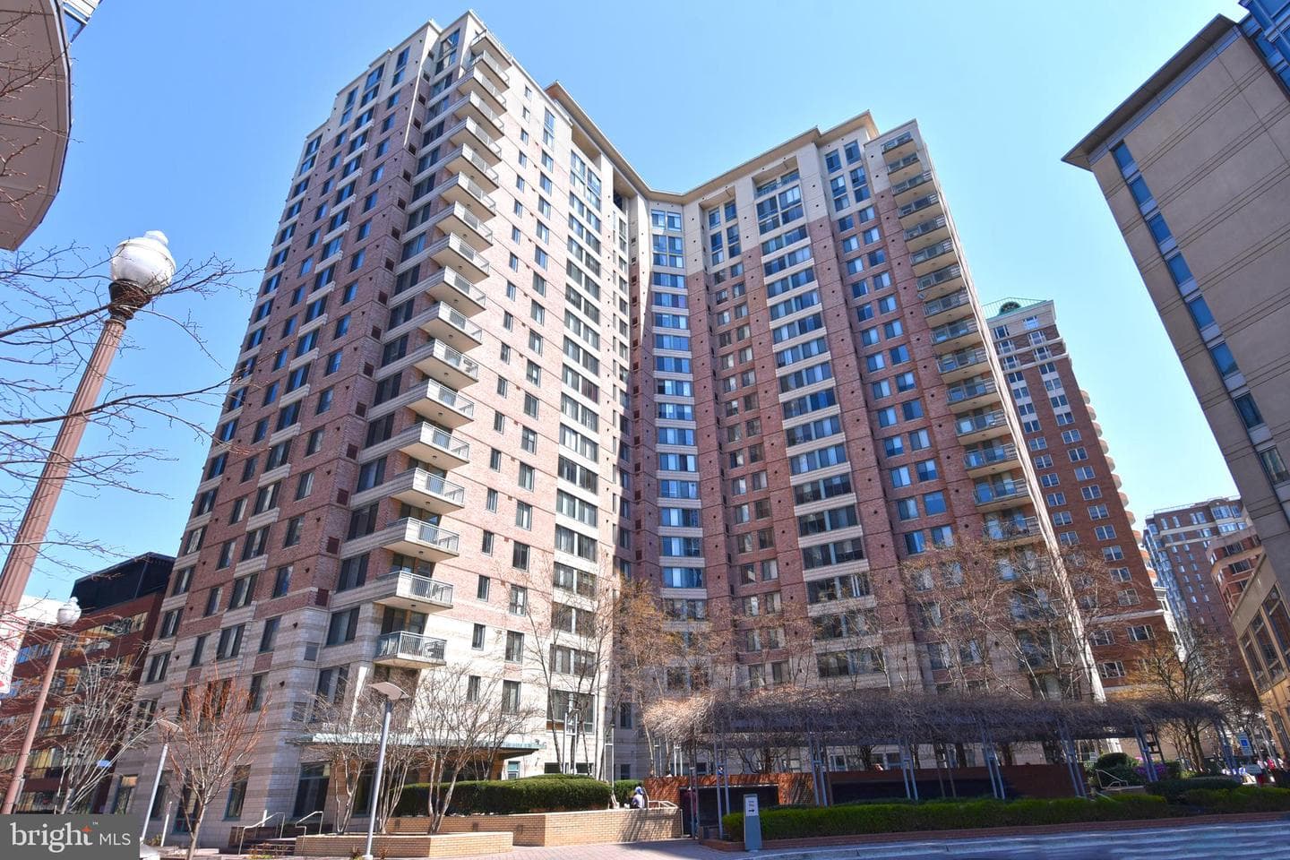 851 N GLEBE ROAD 1516
