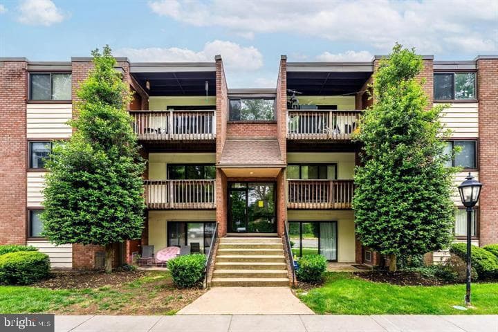 10723 W WEST DRIVE 303