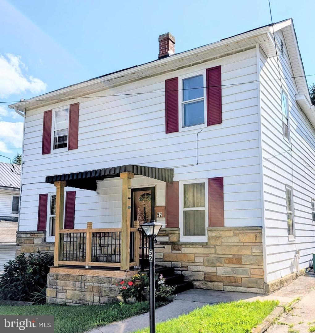 52 LINDEN STREET
