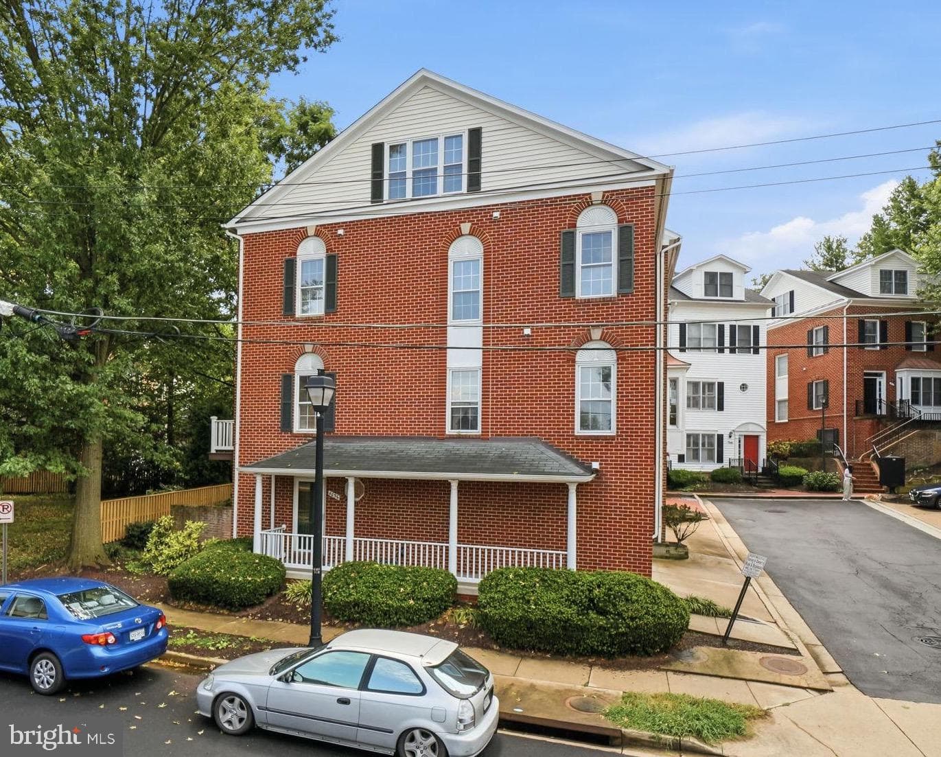 4096 21st Rd N, Arlington, VA 22207-3168, United States