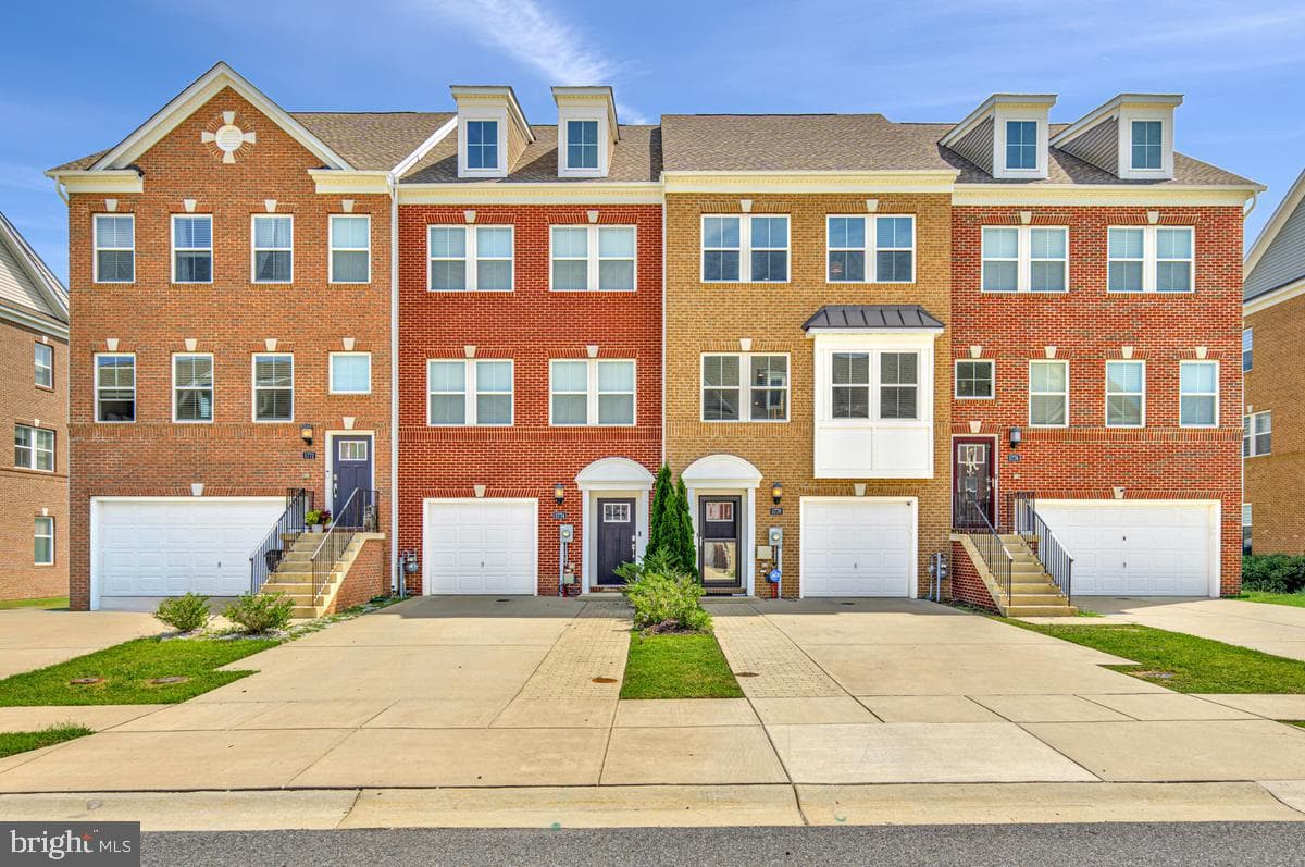 5776 Frederick Douglas WHITE PLAINS MD 20695