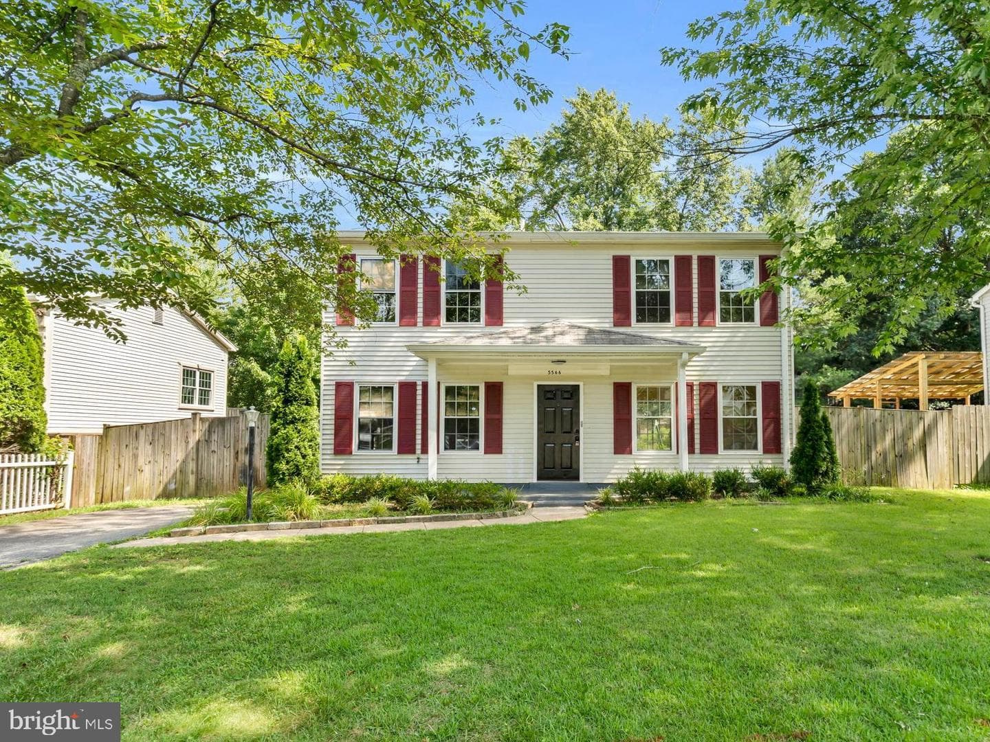 5566 SAINT CHARLES DRIVE