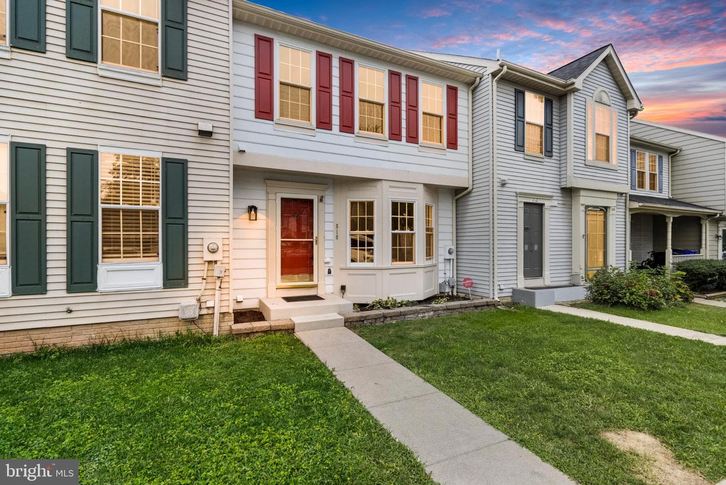 510 HOLLYBERRY WAY