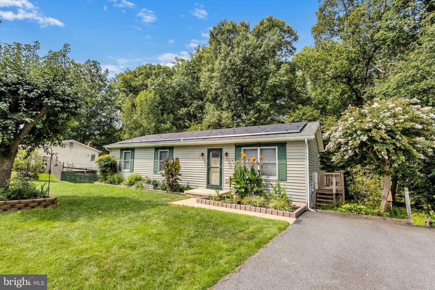 12256 Wendy Ln, Waldorf, MD 20601-2736, United States
