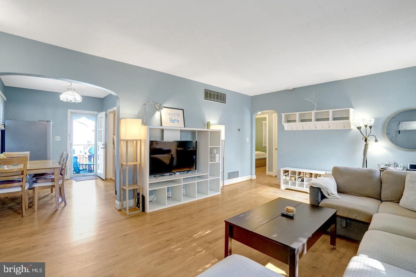 1404 N ROOSEVELT ST N,ARLINGTON,VA,22205,ARLINGTON