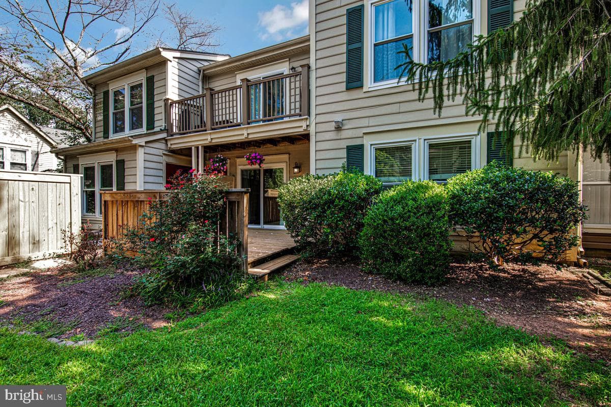 20103 Waterside Dr, Germantown, MD 20874-3736, United States