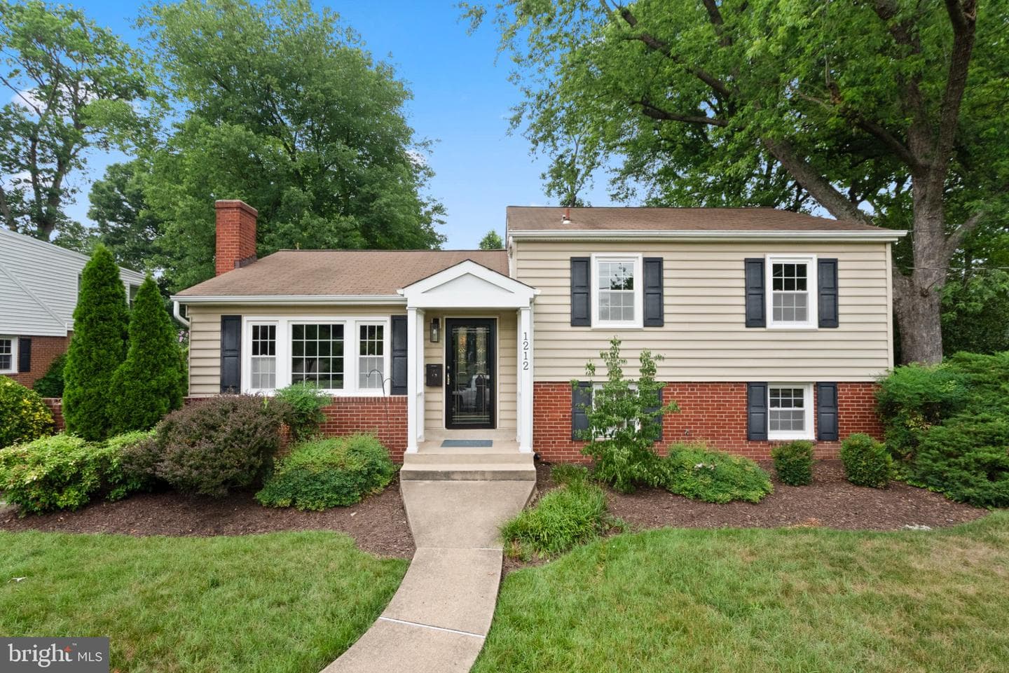 1212 Croton Dr, Alexandria, VA 22308-1801, United States