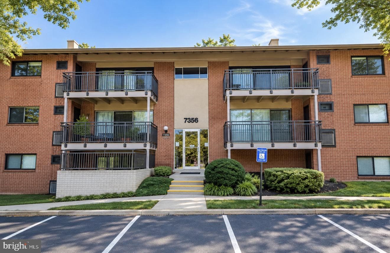 7356 Route 29, Falls Church, VA 22046-4745, United States