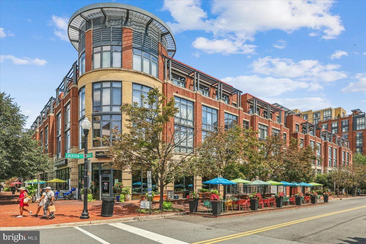 520 John Carlyle St, Alexandria, VA 22314-6803, United States