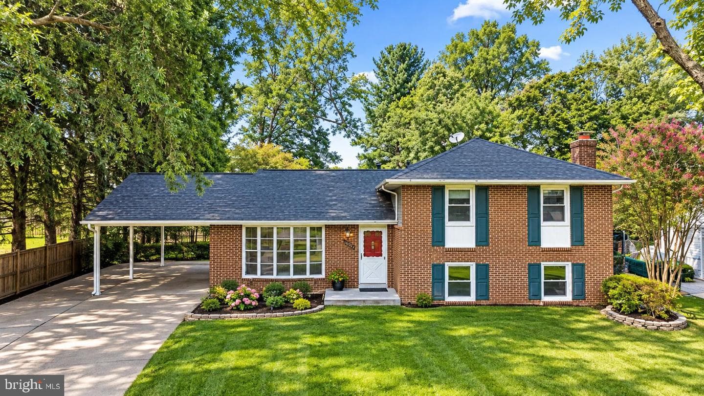 1402 Mullins St, Silver Spring, MD 20904-1521, United States