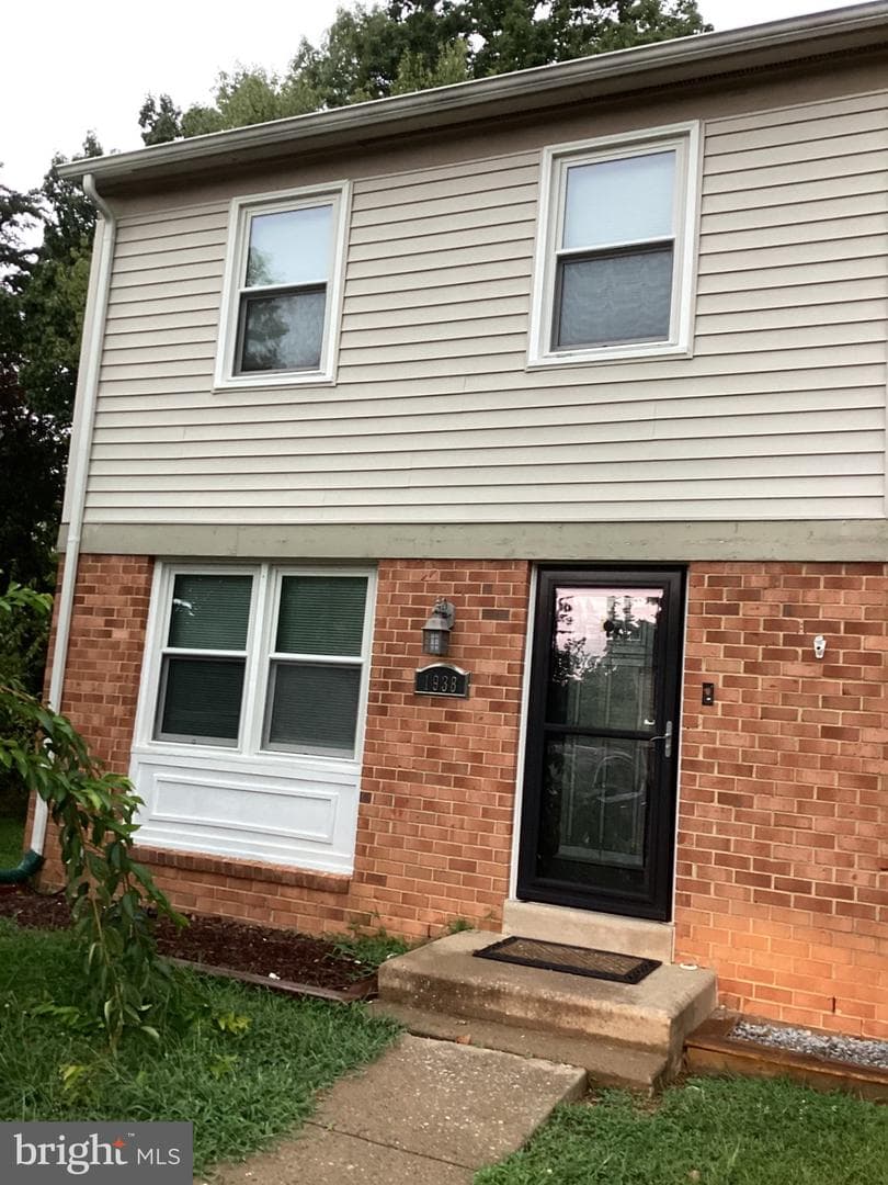 1938 Mariner Ln, Woodbridge, VA 22192-2329, United States