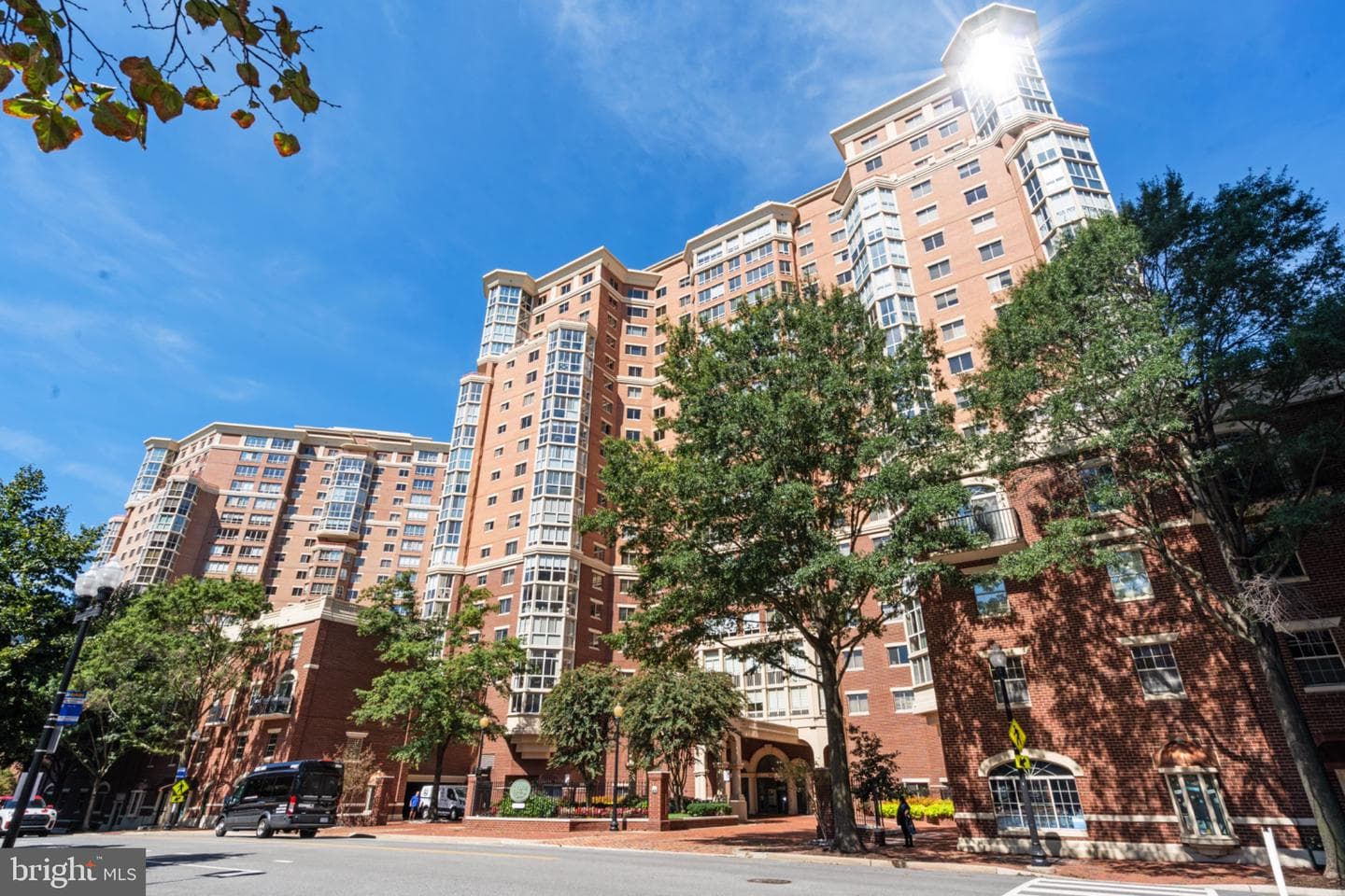 2151 JAMIESON AVENUE 1405