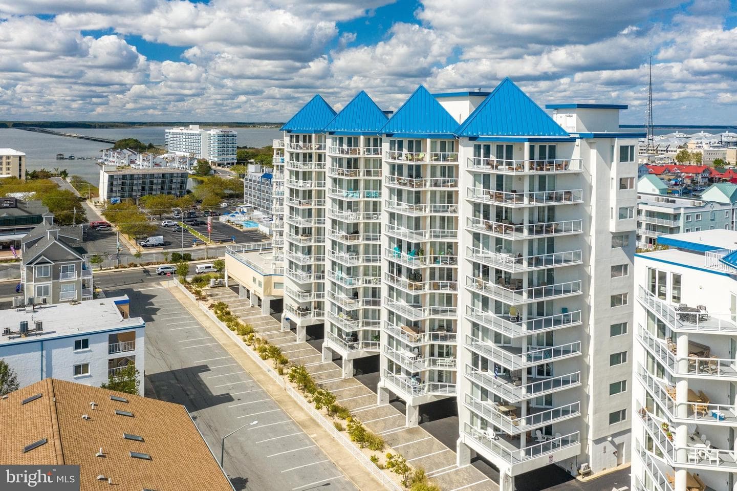 8 60TH STREET 1004