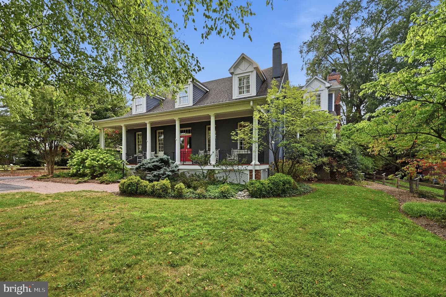 1908 S ARLINGTON RIDGE ROAD