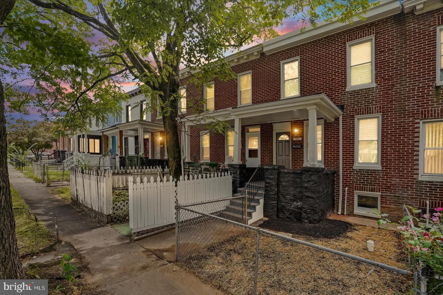 1009 Darley Ave, Baltimore, MD 21218-5528, United States