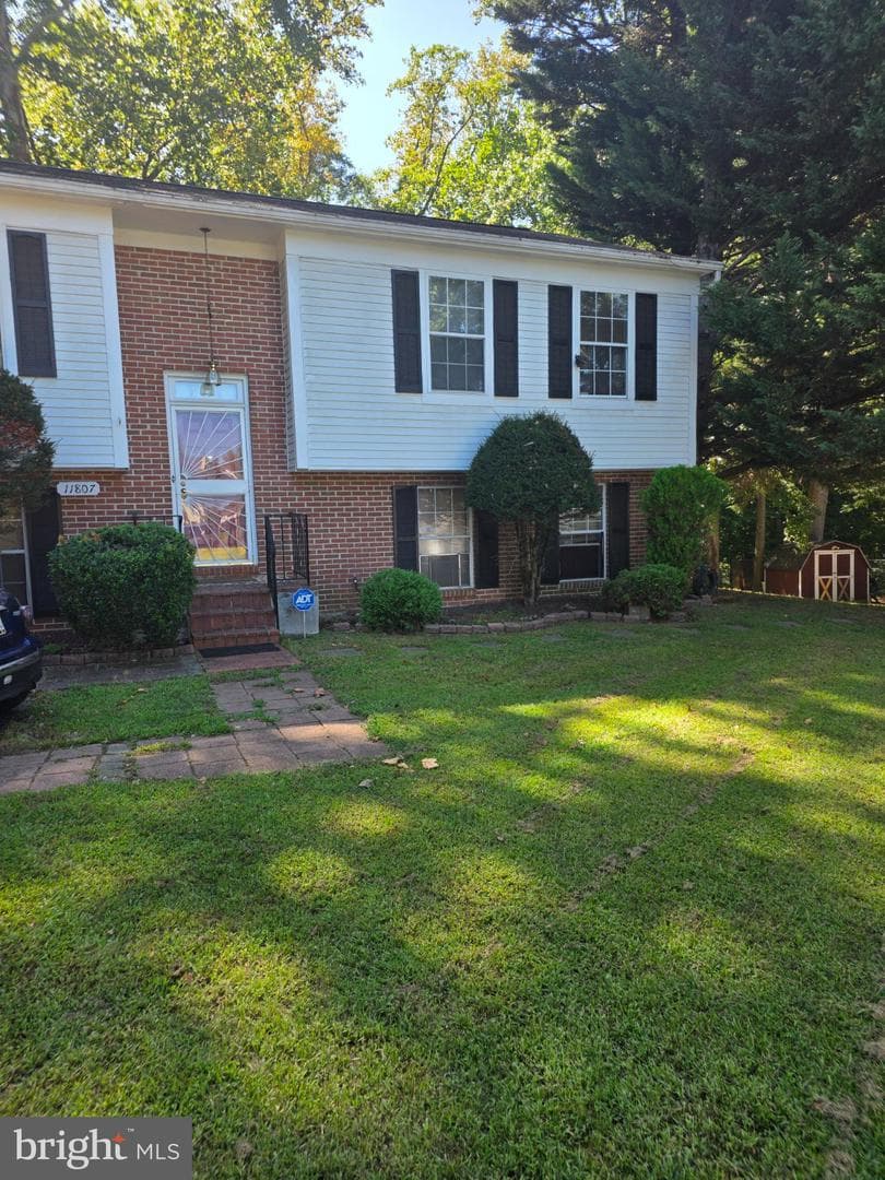 11807 Flora Ln, Bowie, MD 20721-1970, United States