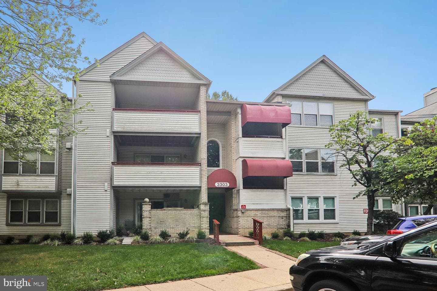 3303 Sir Thomas DR #6-A-41 SILVER SPRING MD 20904