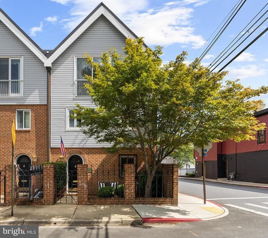 313 FOURTH STREET
