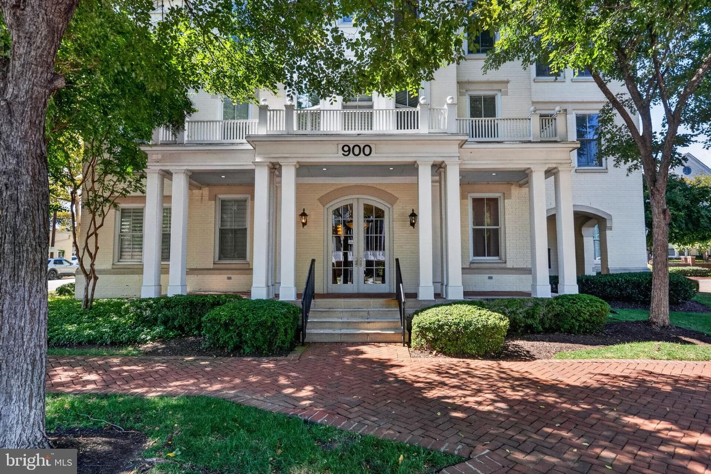 900 N Washington St, Alexandria, VA 22314-1225, United States