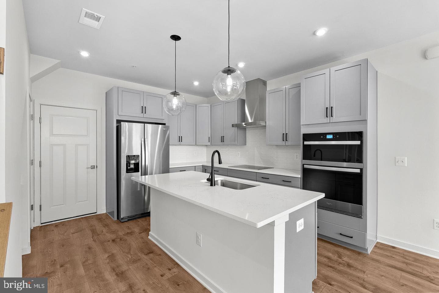 43841 VENETIAN SQ,ASHBURN,VA,20147,LOUDOUN - Photo 1
