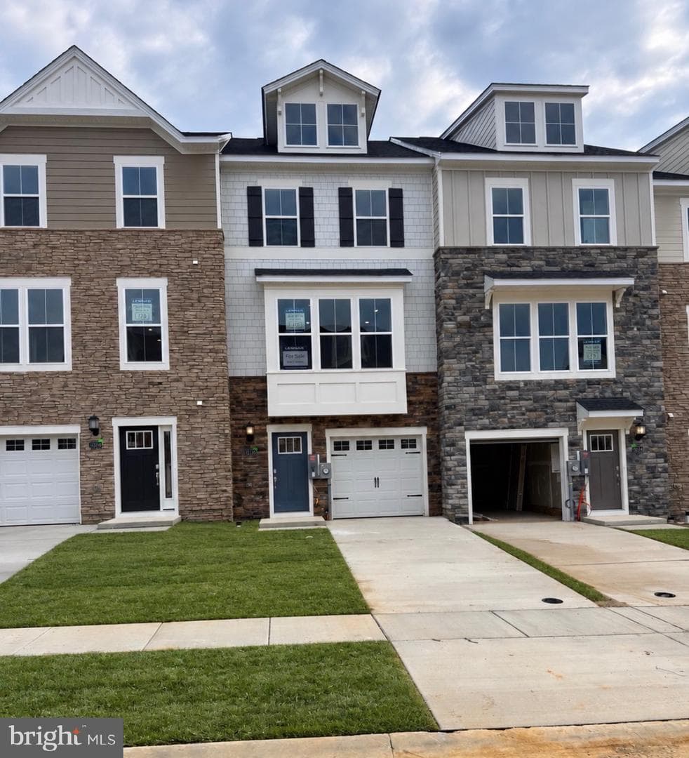 10516 Cobbler Pl, White Plains, MD 20695-4337, United States