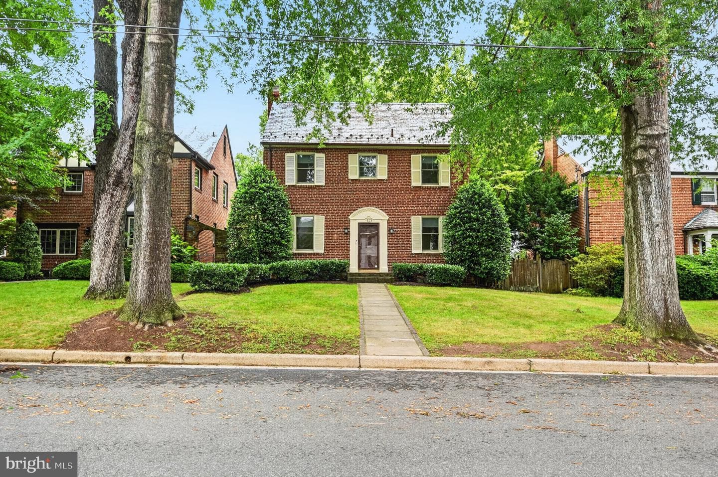 4825 Butterworth Pl NW, Washington, DC 20016-4356, United States - Photo 1