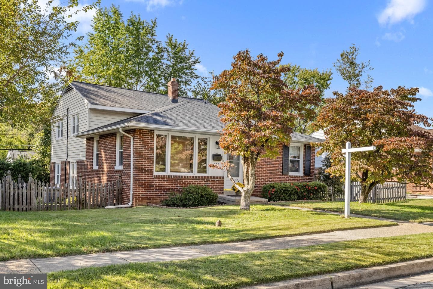 230 Rollingbrook Way, Catonsville, MD 21228-4822, United States