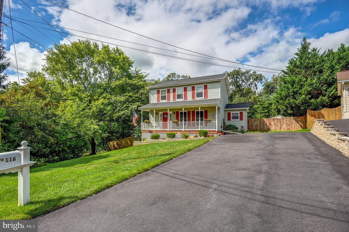 116 Cloverdale Ct, Winchester, VA 22602-6153, United States