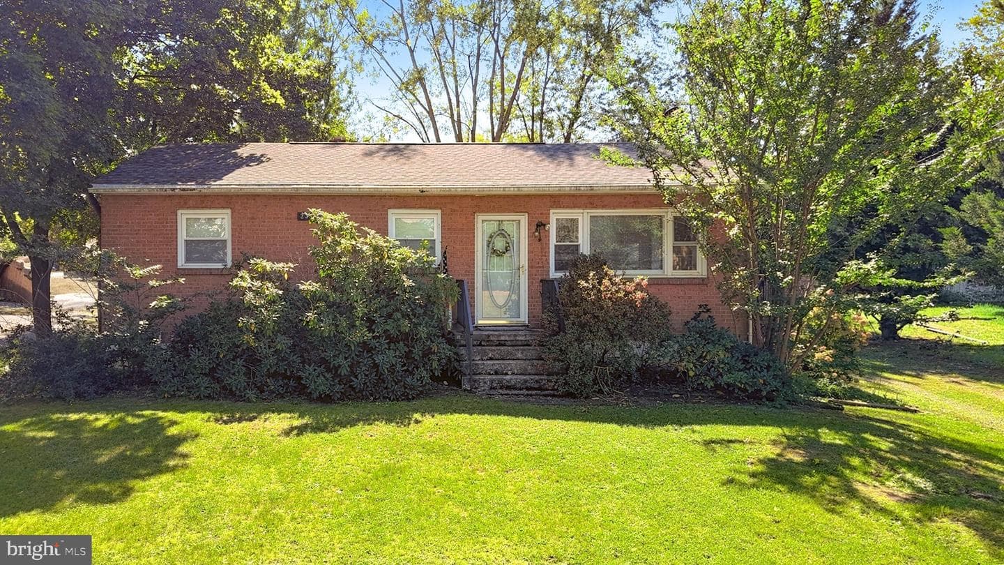 2310 Senseny Rd, Winchester, VA 22602-8920, United States