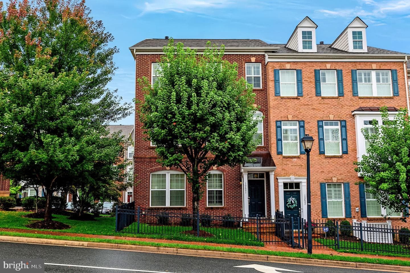 10601 School St, Fairfax, VA 22030-4207, United States