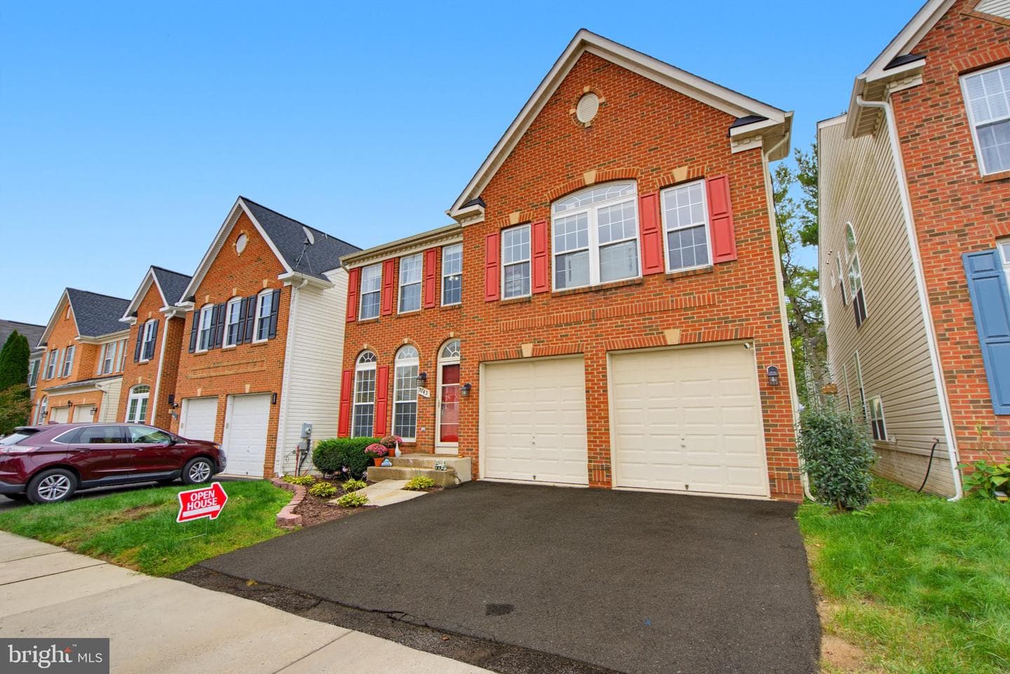 8742 Talbott Farm Dr, Alexandria, VA 22309-4342, United States