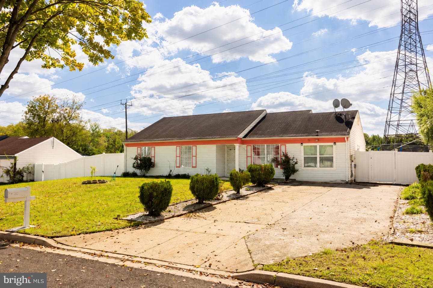 9701 Cedarhollow Ln, Upper Marlboro, MD 20774-2264, United States