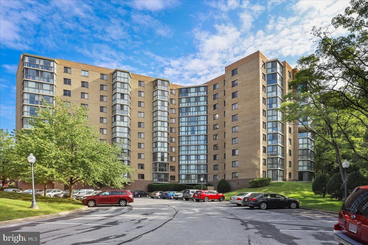 3310 N Leisure World Blvd, Silver Spring, MD 20906-5658, United States