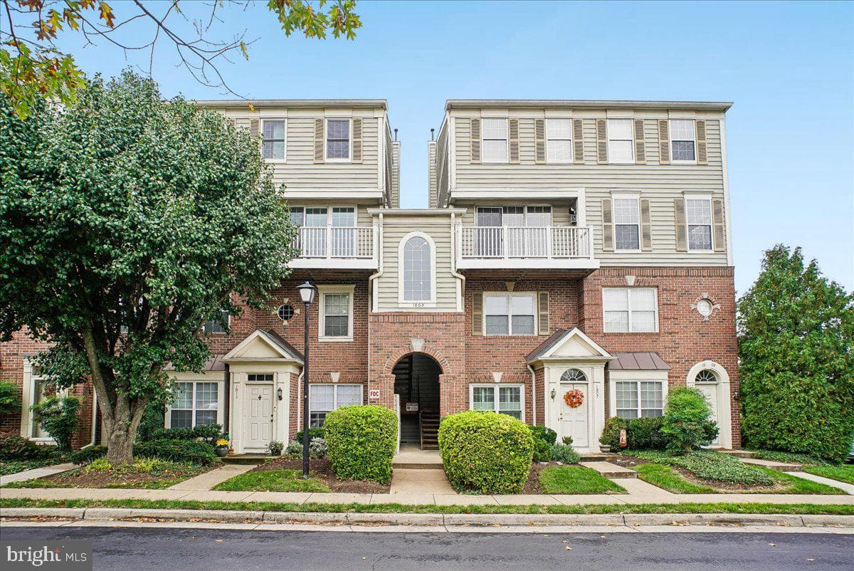 1809 Kenwood Ave, Alexandria, VA 22302-2658, United States