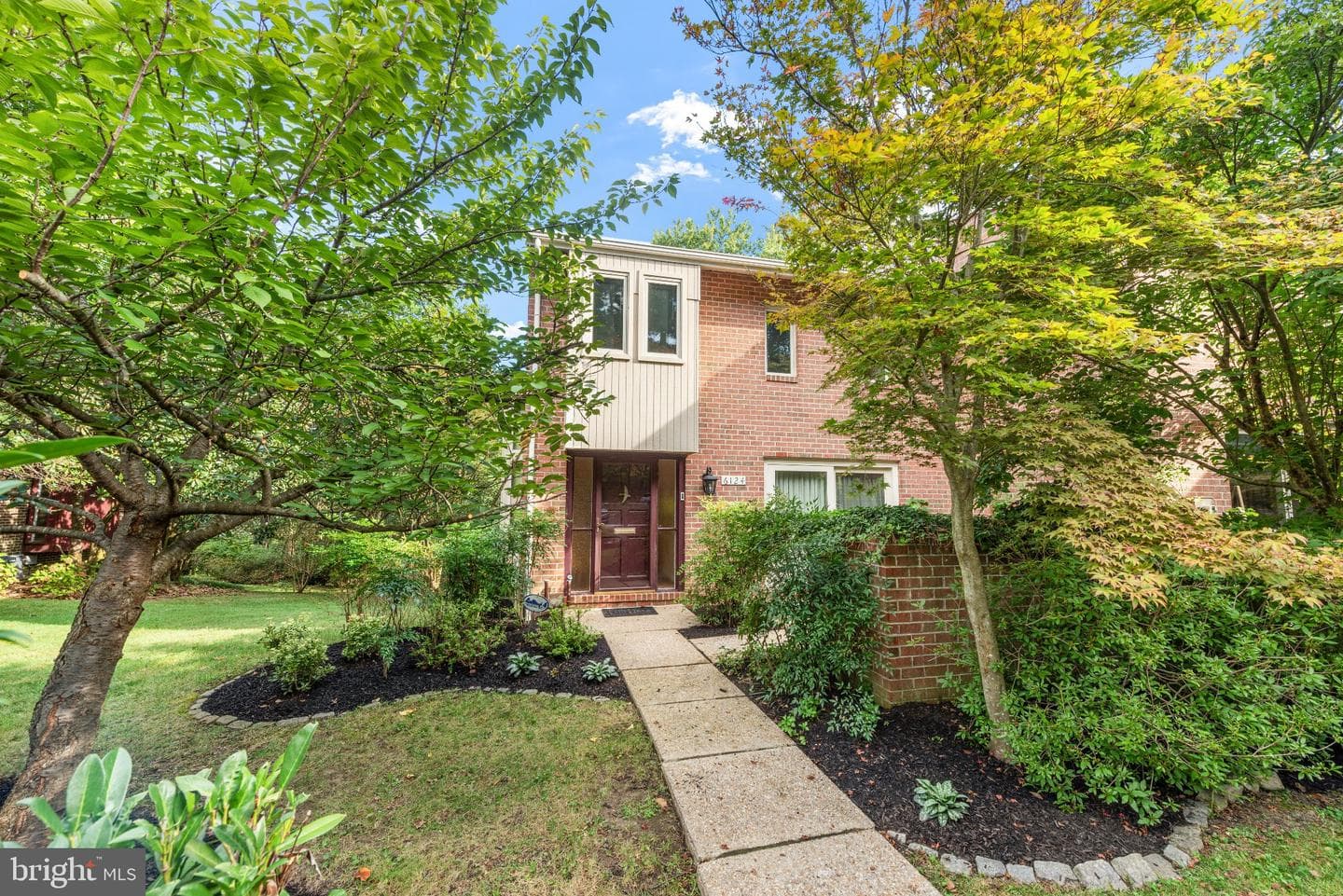 6124 Buckingham Manor Dr, Baltimore, MD 21210-1004, United States