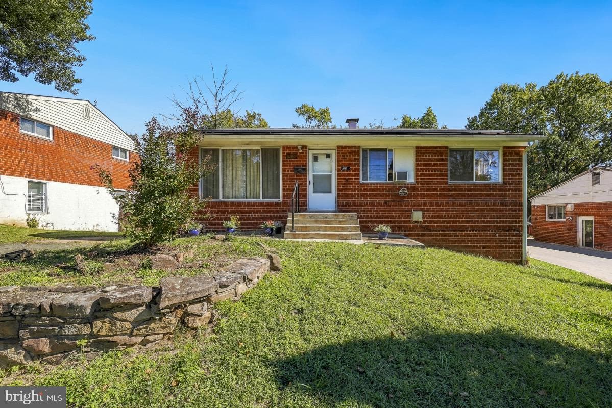 11811 Selfridge Rd, Silver Spring, MD 20906-4739, United States