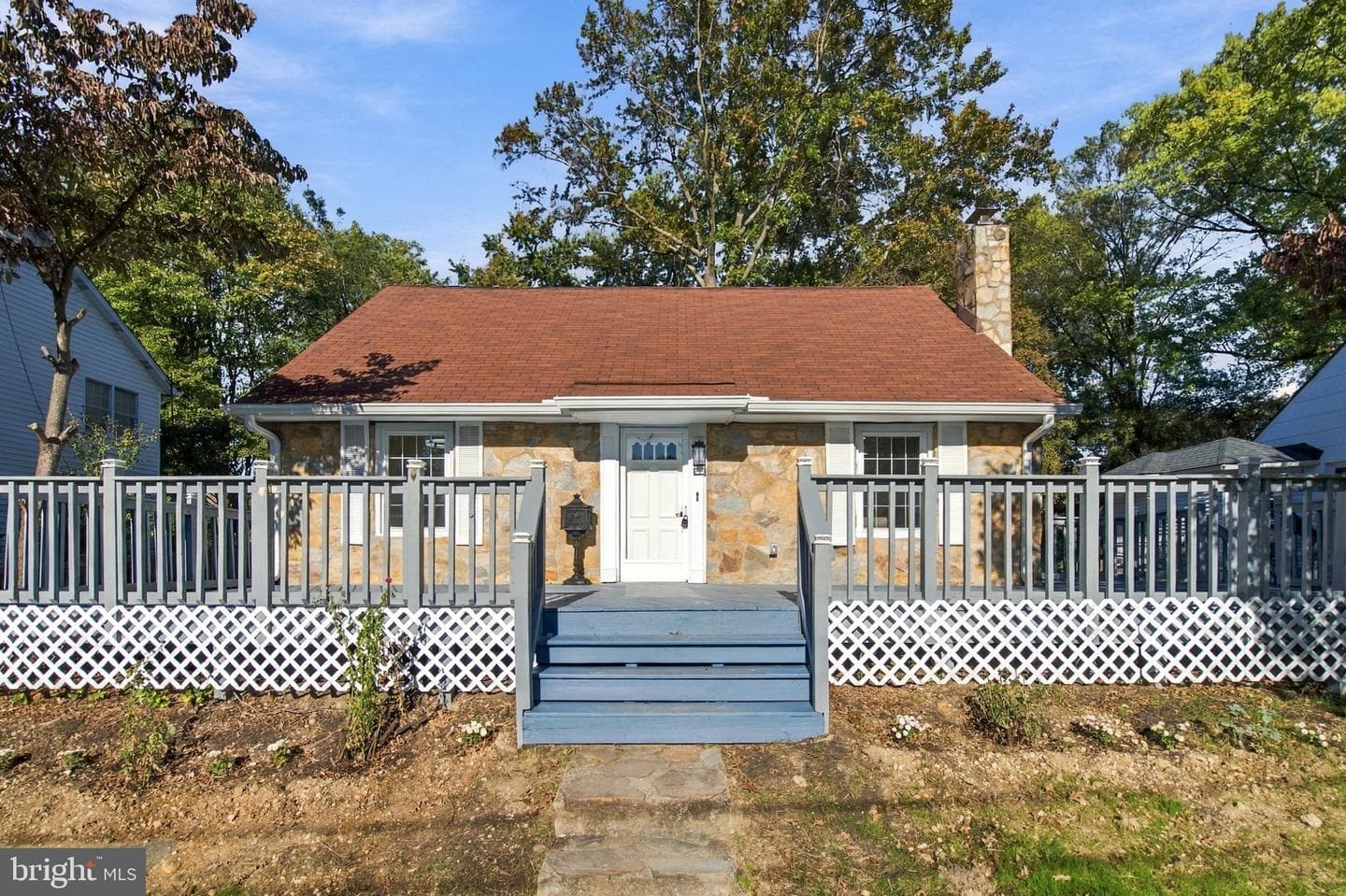 2602 Stone Hedge Dr, Alexandria, VA 22306-2454, United States