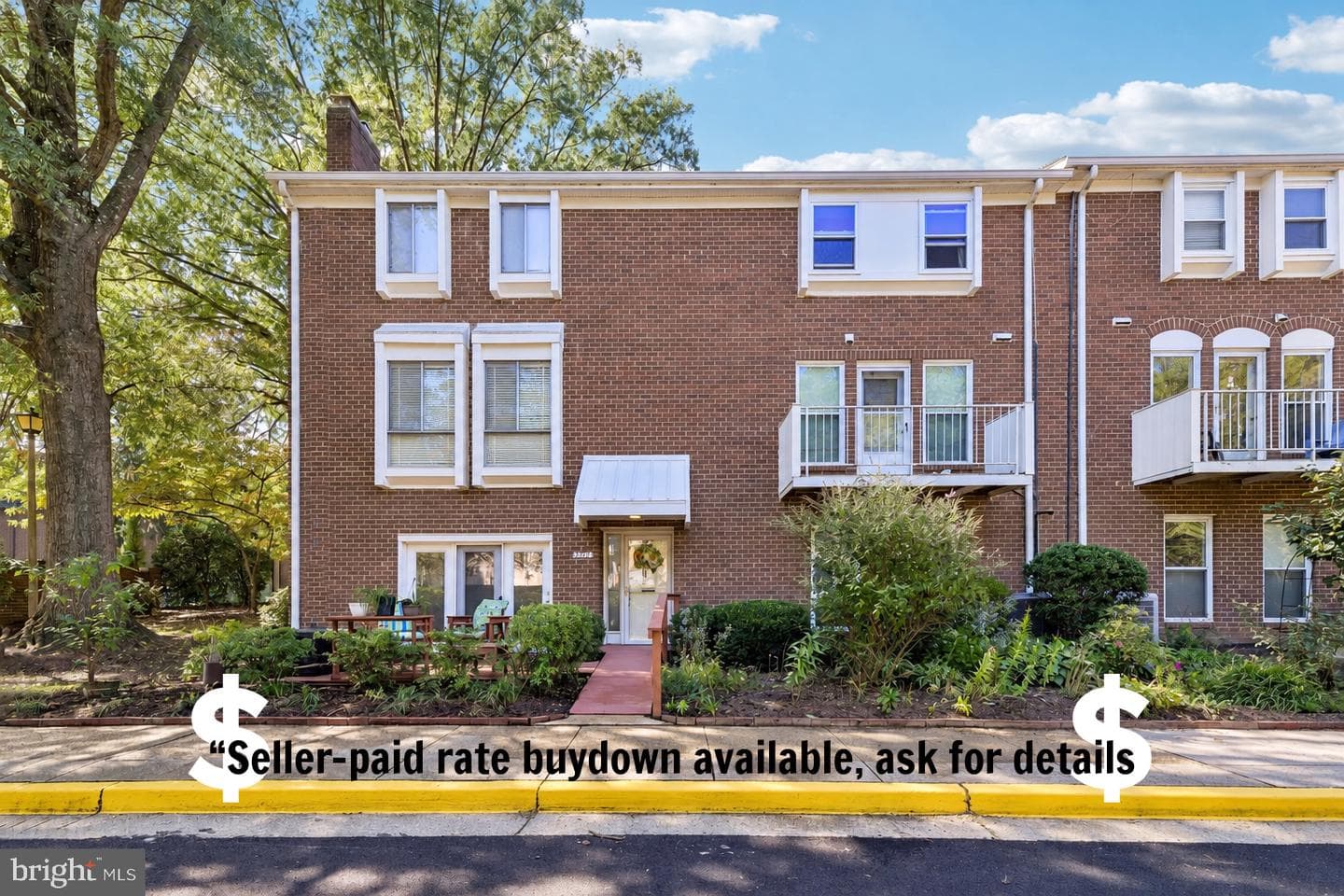 3674 Persimmon Cir, Fairfax, VA 22031-4115, United States