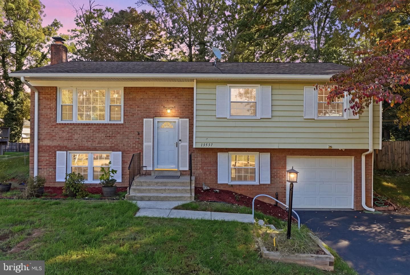 13537 Delaney Rd, Woodbridge, VA 22193-4650, United States