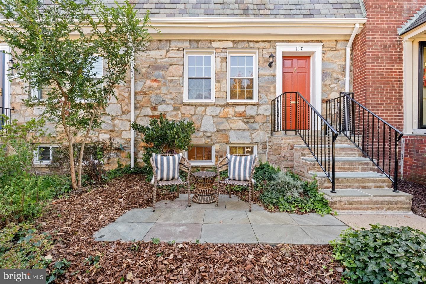 117 Commonwealth Ave, Alexandria, VA 22301-2315, United States