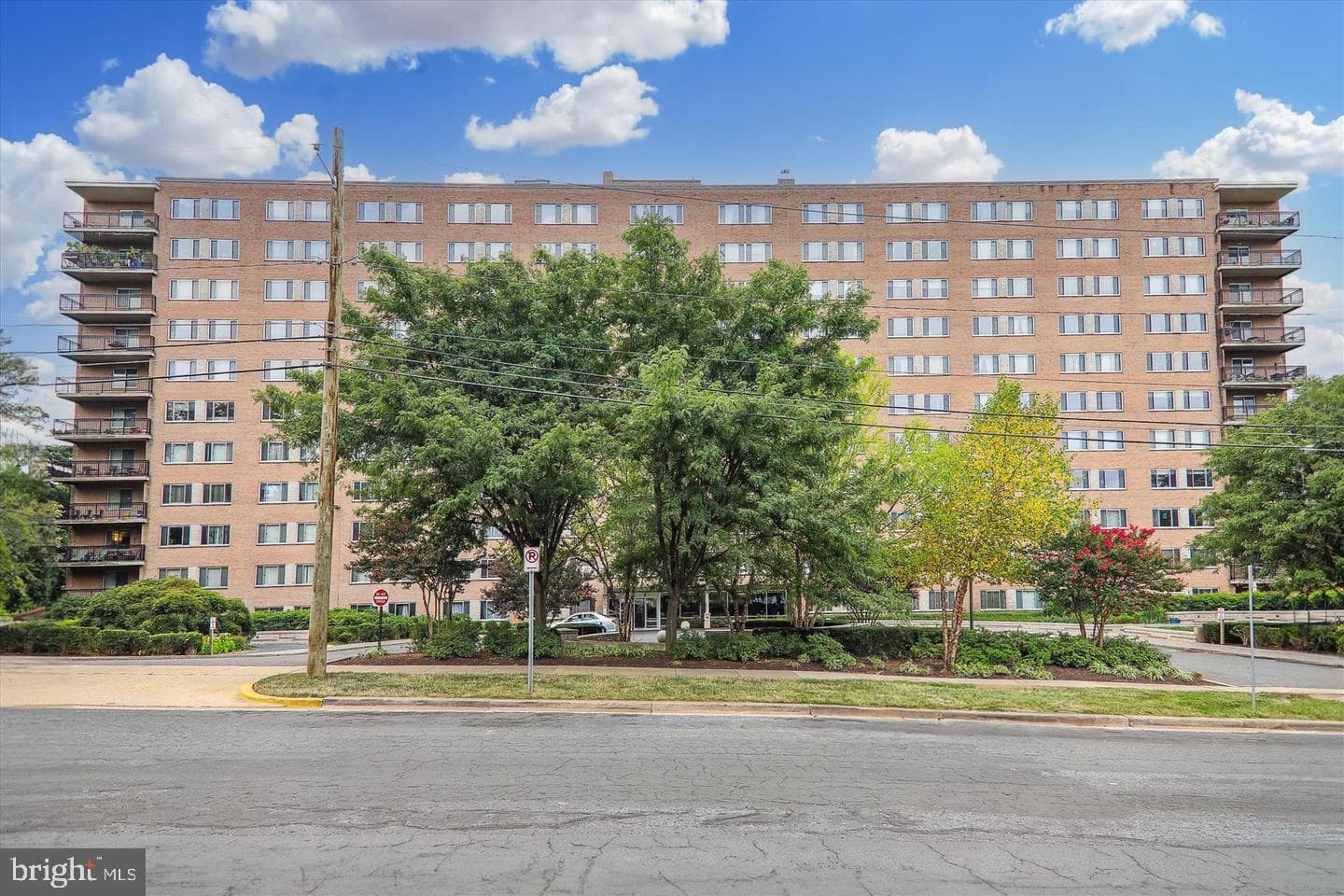1900 LYTTONSVILLE RD #P96,SILVER SPRING,MD,20910,MONTGOMERY