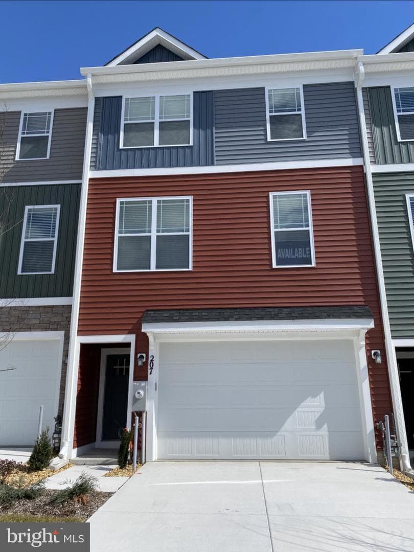 207 JENKINS WAY,GLEN BURNIE,MD,21061,ANNE ARUNDEL