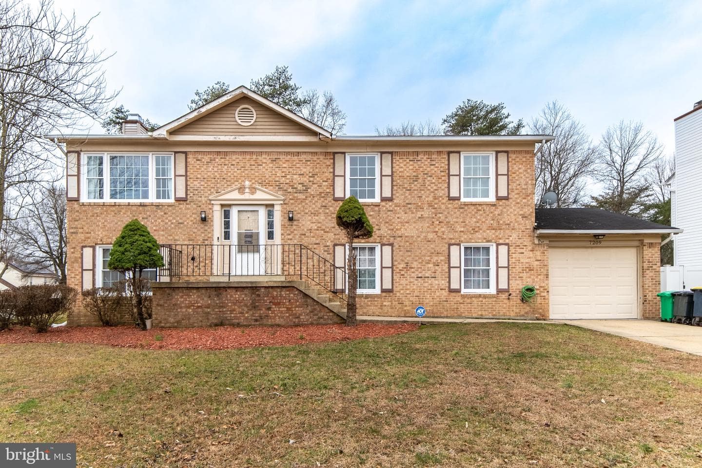 7209 MCMILLEN DR,CLINTON,MD,20735,PRINCE GEORGES