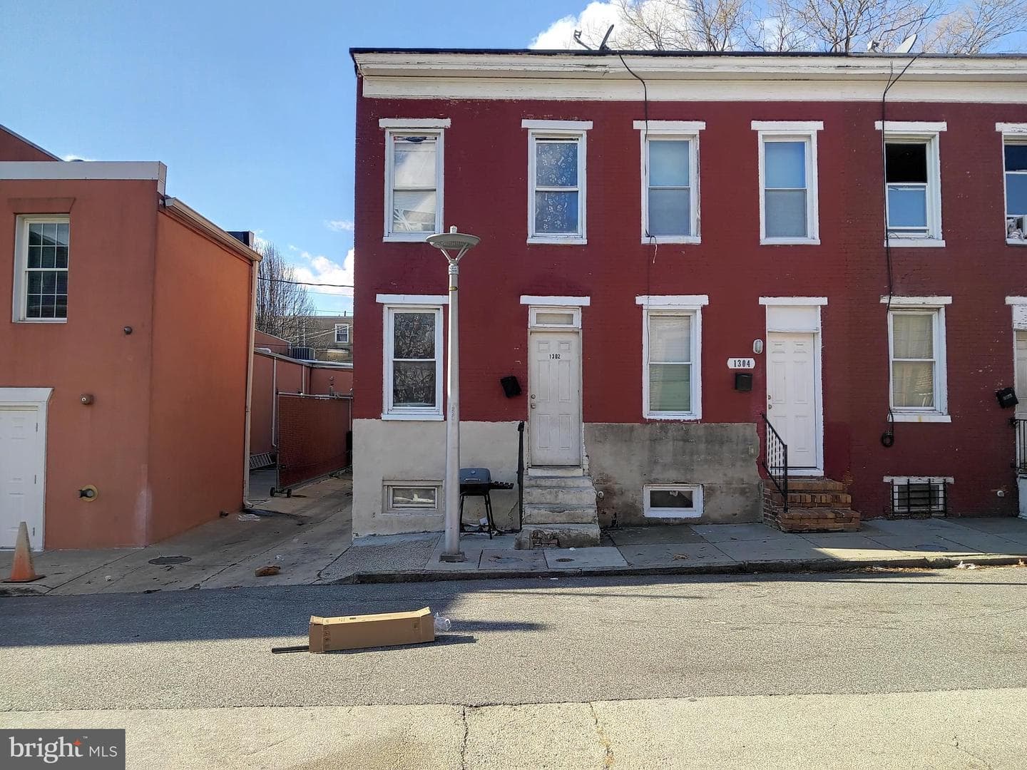 1302 N SPRING ST,BALTIMORE,MD,21213,BALTIMORE CITY