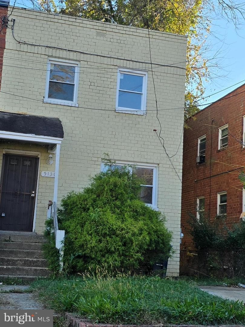 5131 HANNA PLACE - Photo 1