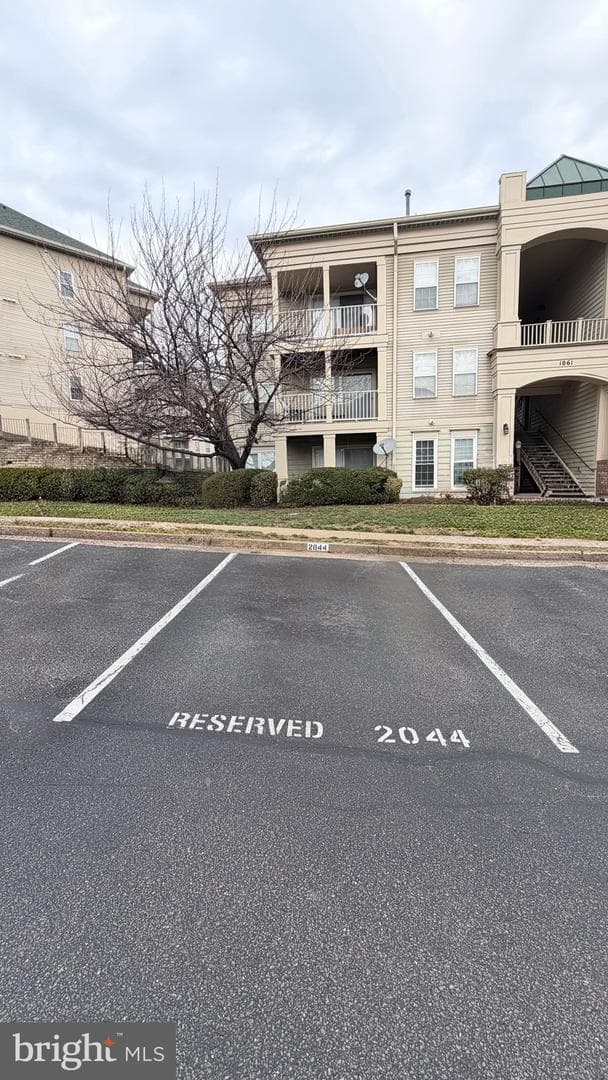 1061 GARDENVIEW LOOP 204
