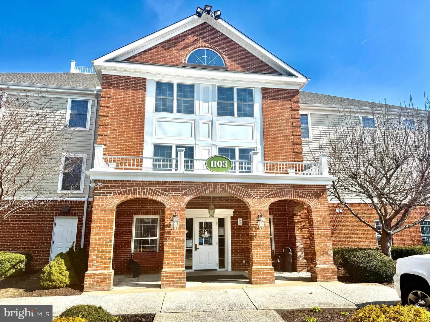 1103 S SCHUMAKER DRIVE C-309