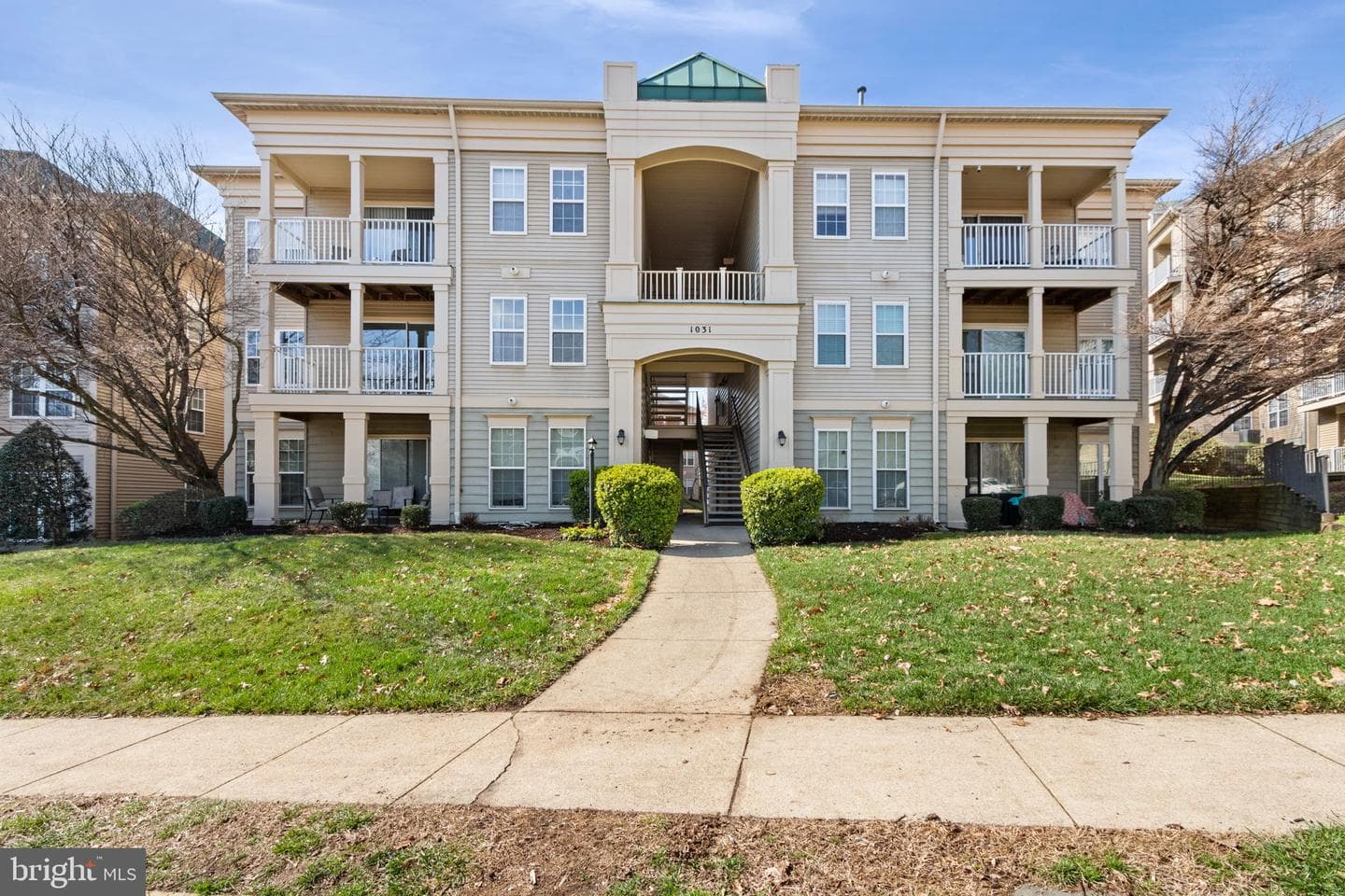1031 GARDENVIEW LOOP 201